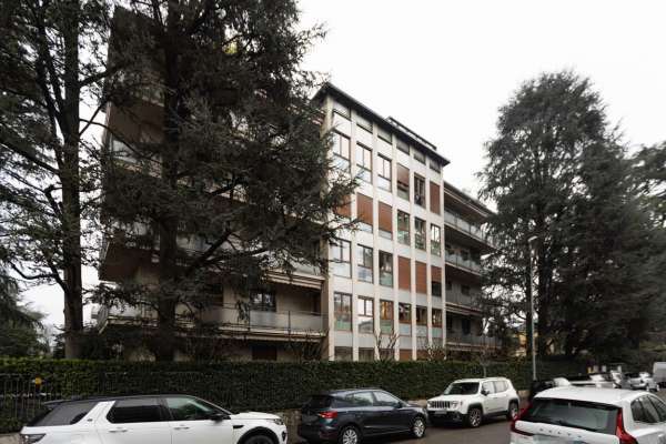 Foto Appartamento in vendita a Monza