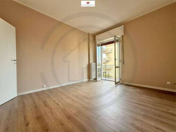 Foto Appartamento in Vendita a Monza