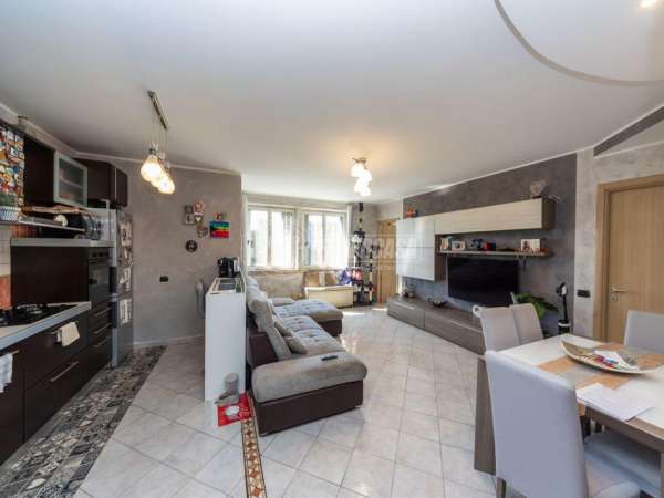 Foto Appartamento in vendita a Muggi�