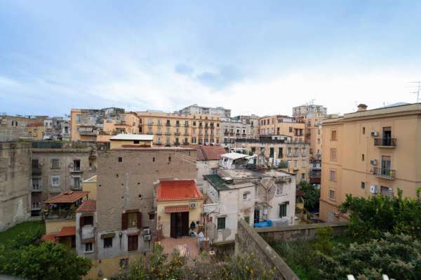 Foto Appartamento in vendita a Napoli