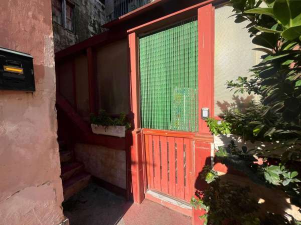 Foto Appartamento in vendita a Napoli
