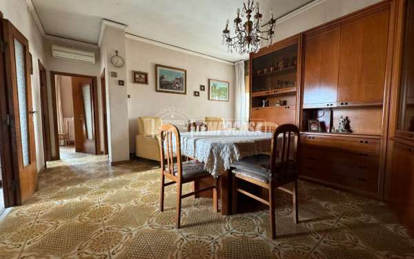 Foto Appartamento in vendita a Napoli