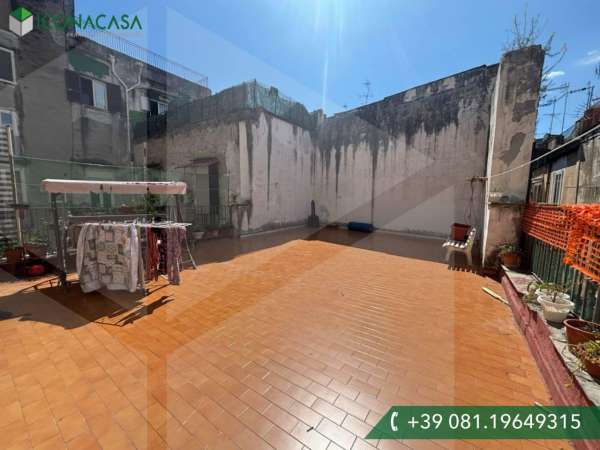 Foto Appartamento in vendita a Napoli