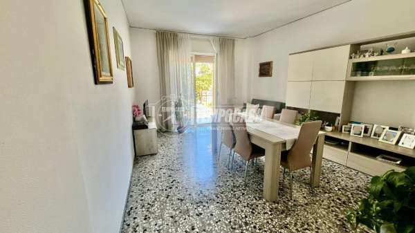 Foto Appartamento in vendita a Napoli