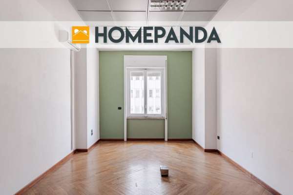 Foto Appartamento in vendita a Napoli