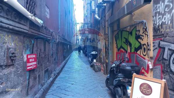 Foto Appartamento in vendita a Napoli