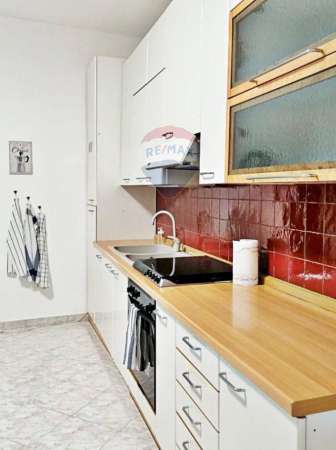 Foto Appartamento in vendita a Napoli