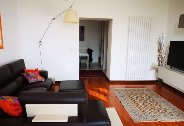 Foto Appartamento in vendita a Napoli