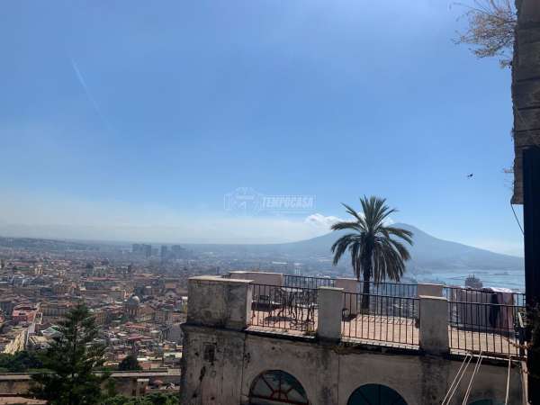 Foto Appartamento in vendita a Napoli
