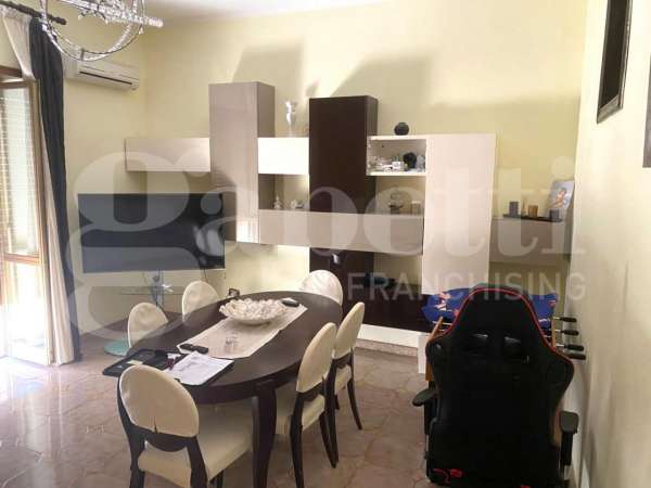 Foto Appartamento in vendita a Napoli