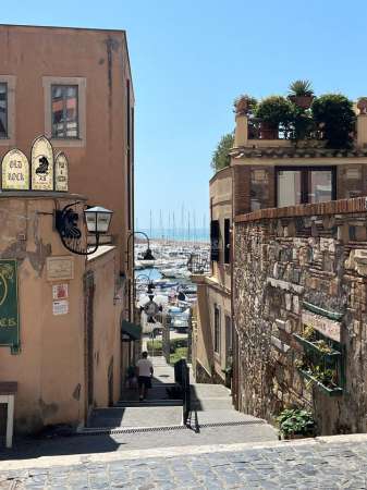 Foto Appartamento in vendita a Nettuno