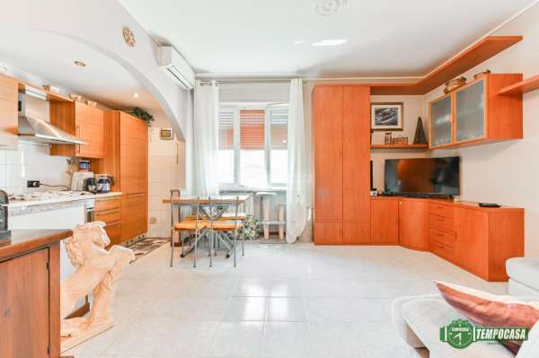 Foto Appartamento in vendita a Nova Milanese