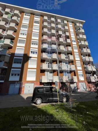 Foto Appartamento in vendita a Novara