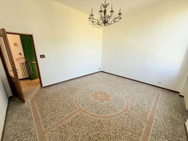 Foto Appartamento in vendita a Novi Ligure