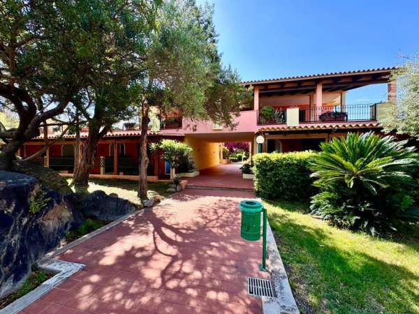 Foto Appartamento in vendita a Olbia