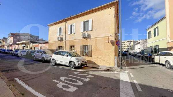 Foto Appartamento in vendita a Olbia