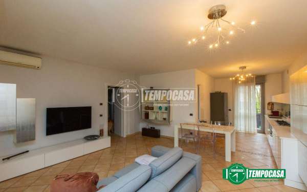 Foto Appartamento in vendita a Oleggio