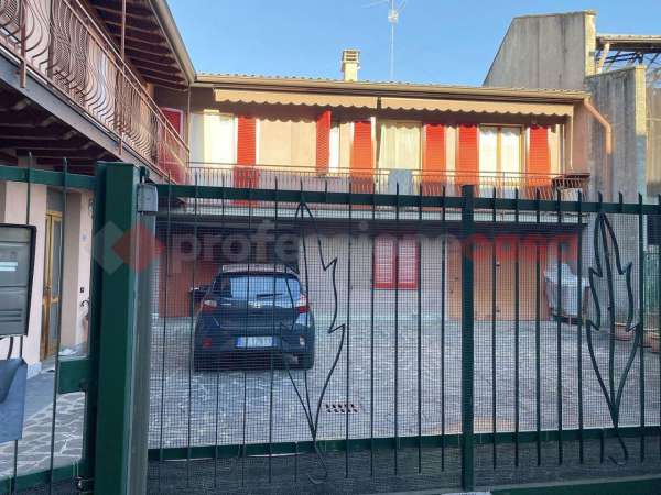 Foto Appartamento in vendita a Osio Sotto