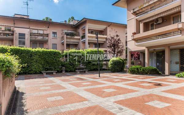 Foto Appartamento in vendita a Paderno Dugnano