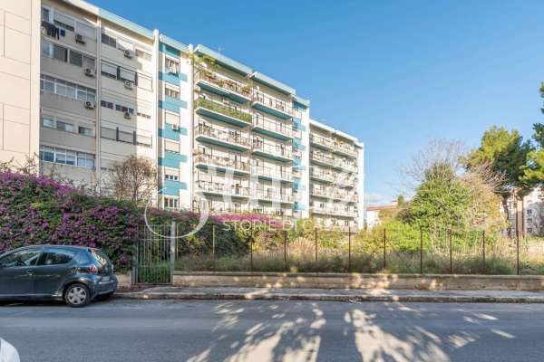 Foto Appartamento in vendita a Palermo
