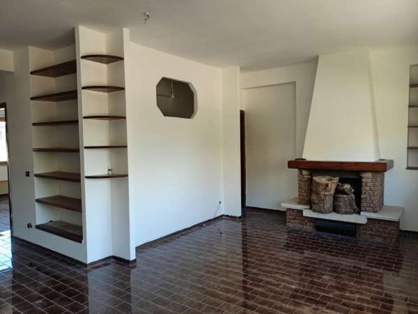 Foto Appartamento in vendita a Palermo