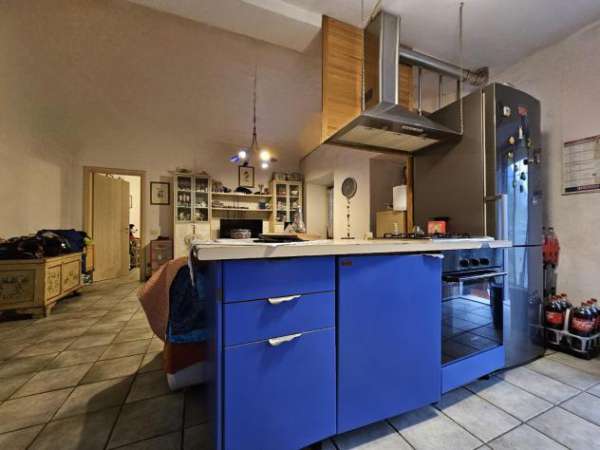 Foto Appartamento in vendita a Pariana - Massa 80 mq  Rif: 1178615