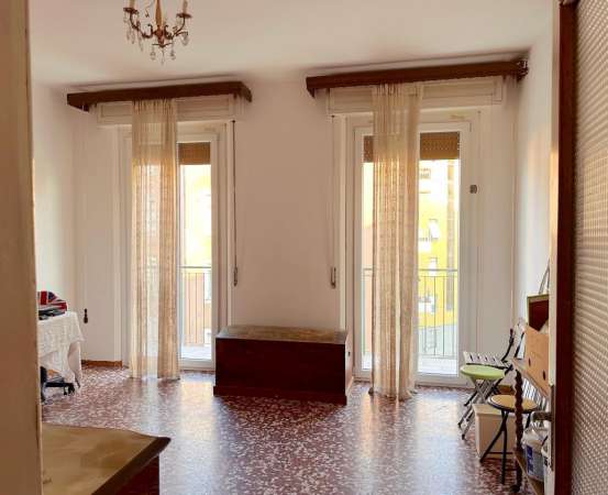 Foto Appartamento in vendita a Parma