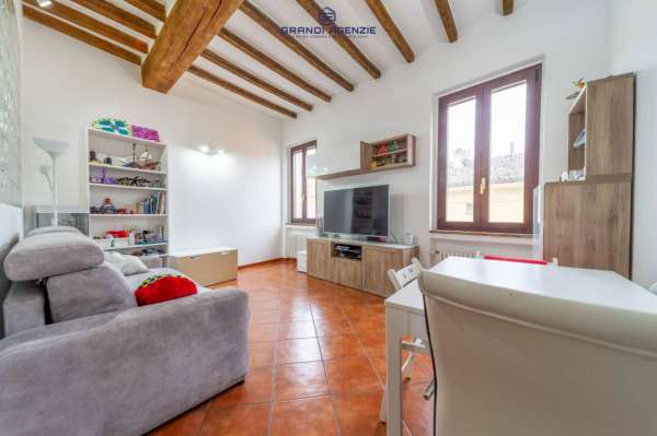Foto Appartamento in vendita a Parma