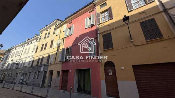 Foto Appartamento in vendita a Parma