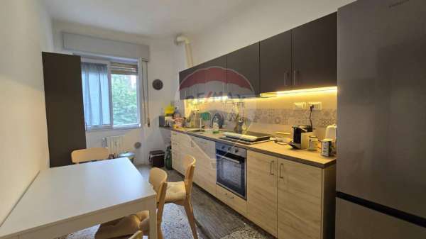 Foto Appartamento in vendita a Pavia