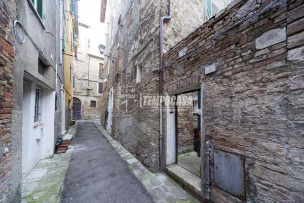 Foto Appartamento in vendita a Perugia