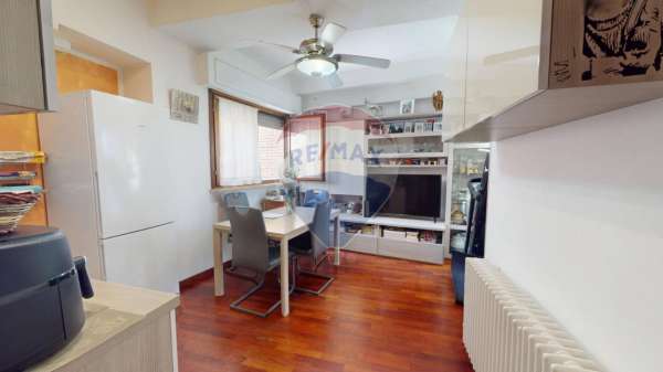 Foto Appartamento in vendita a Perugia