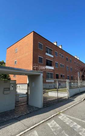 Foto Appartamento in vendita a Peschiera Borromeo
