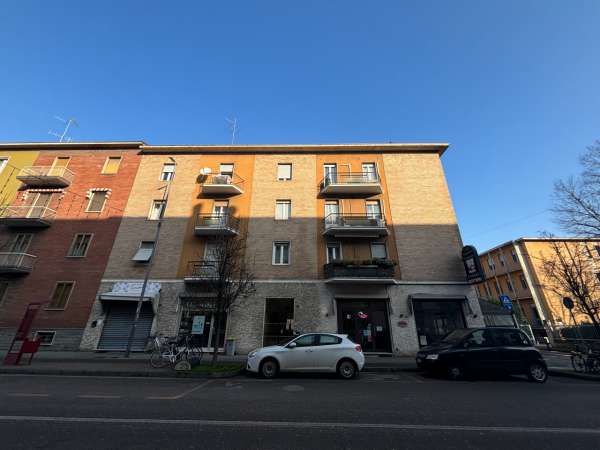 Foto Appartamento in vendita a Piacenza