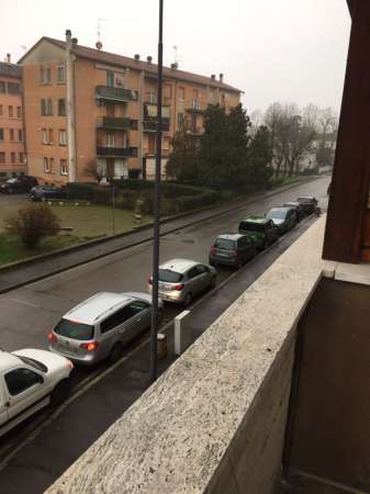 Foto Appartamento in vendita a Piacenza