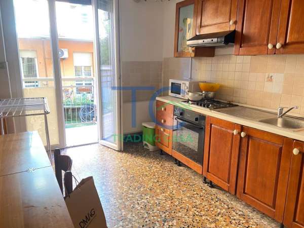Foto Appartamento in vendita a Piacenza