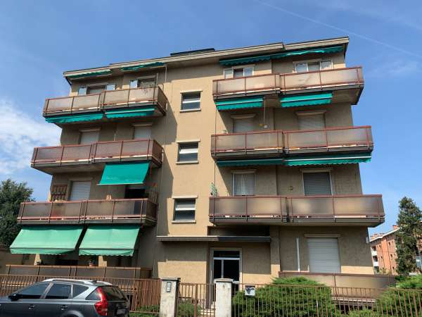 Foto Appartamento in vendita a Piacenza