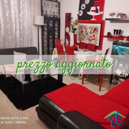 Foto Appartamento in vendita a Piacenza