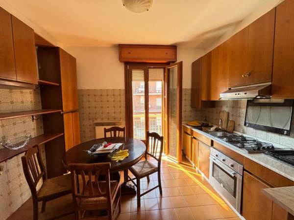 Foto Appartamento in vendita a Piacenza