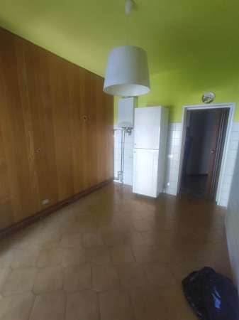 Foto Appartamento in vendita a Piacenza