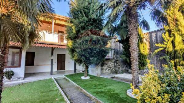 Foto Appartamento in vendita a Pian Camuno - 4 locali 150mq