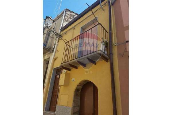 Foto Appartamento in vendita a Piazza Armerina