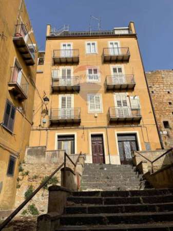Foto Appartamento in vendita a Piazza Armerina