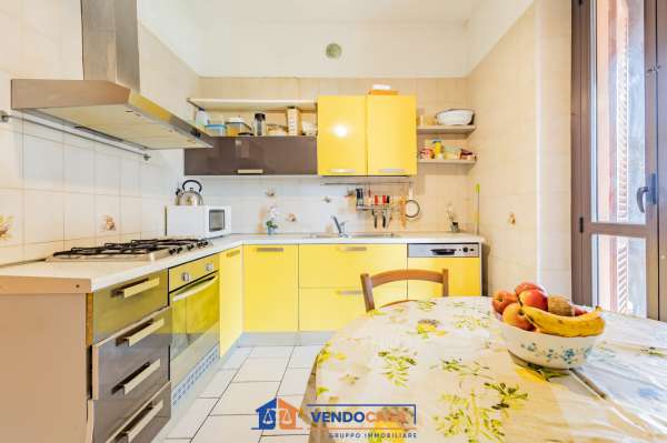 Foto Appartamento in vendita a Pinerolo