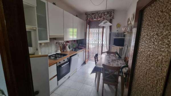 Foto Appartamento in vendita a Pisa 85 mq  Rif: 1283874