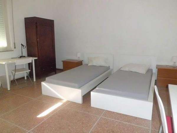 Foto Appartamento in vendita a Pisa 90 mq  Rif: 1323411