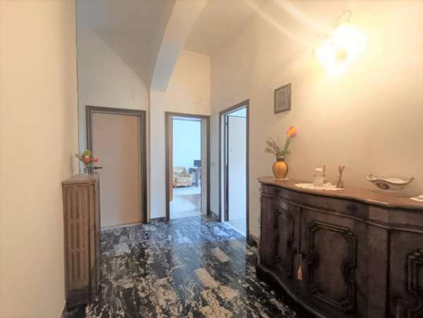 Foto Appartamento in vendita a Pistoia