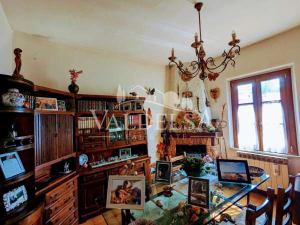 Foto Appartamento in vendita a Poggibonsi