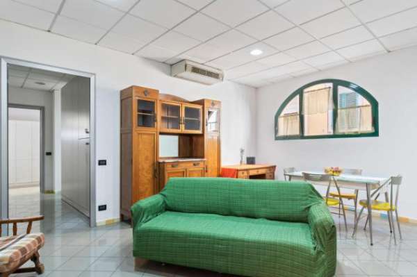 Foto Appartamento in vendita a Poggibonsi 90 mq  Rif: 1093383