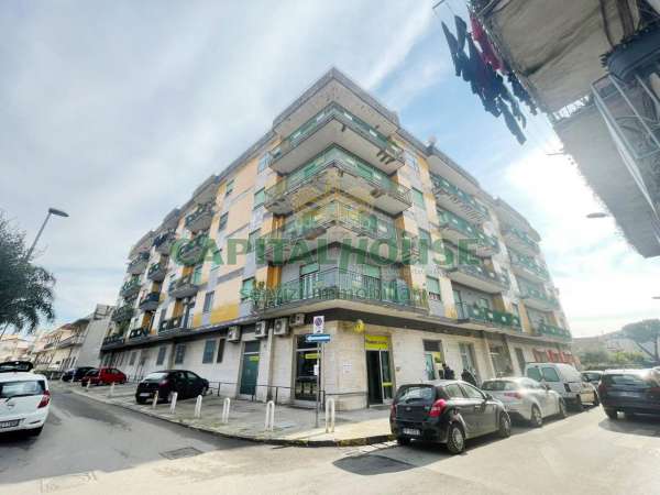 Foto Appartamento in vendita a Pomigliano D'Arco